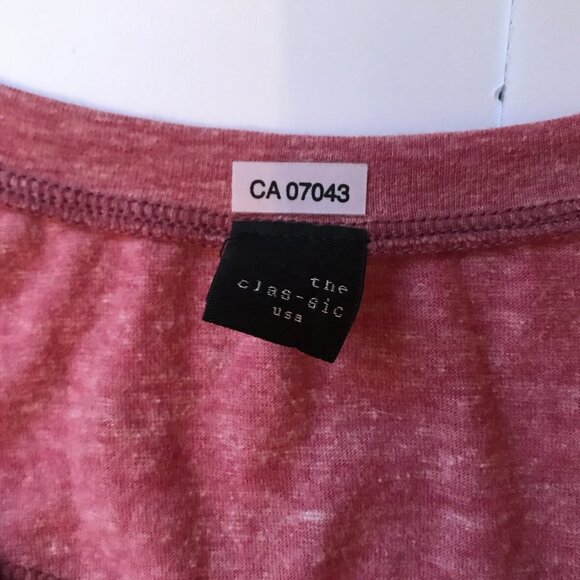 The Clas-sic Skull Tee Tank Top Beaded Pink Heathered Shirt with Fringe Sz Large - Picture 4 of 16